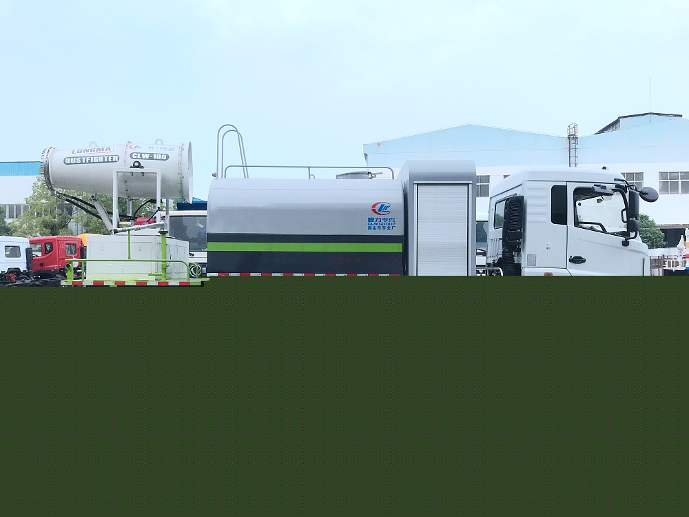 東風專底抑塵噴霧車國六10立方/50-100米霧炮